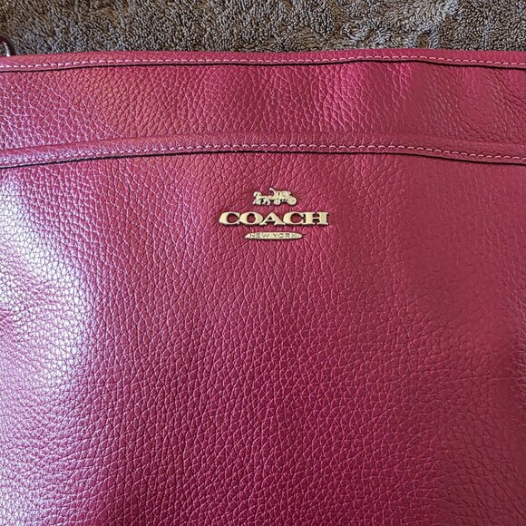 Coach Fuchsia Pink Pebbled Leather Crossbody Bag – Gold Hardware - Picture 13 of 16